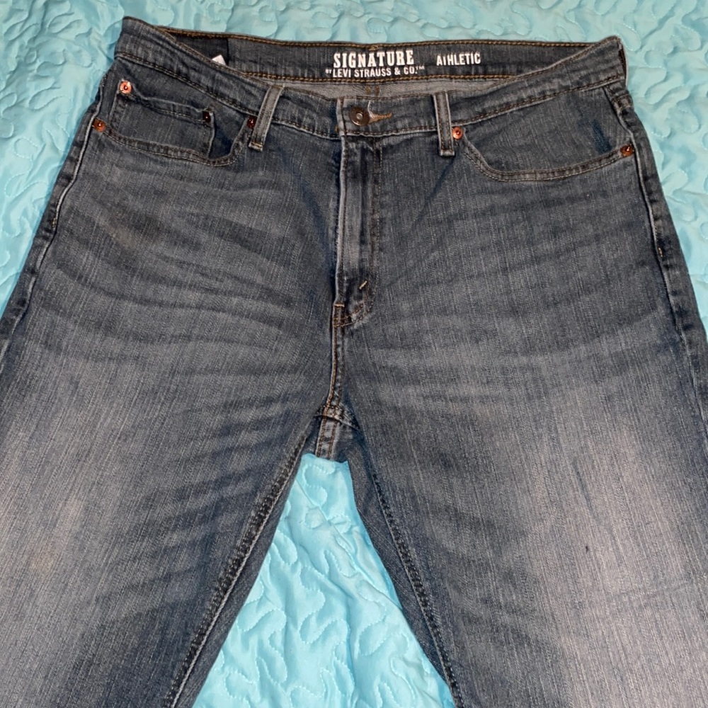 Levi Signature Collection Blue Jeans